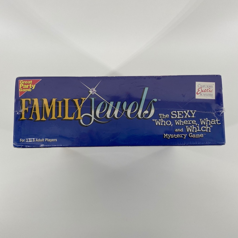Family Jewels The Sexy Who Where What and Which Mystery Board Game New Sealed - Picture 3 of 6